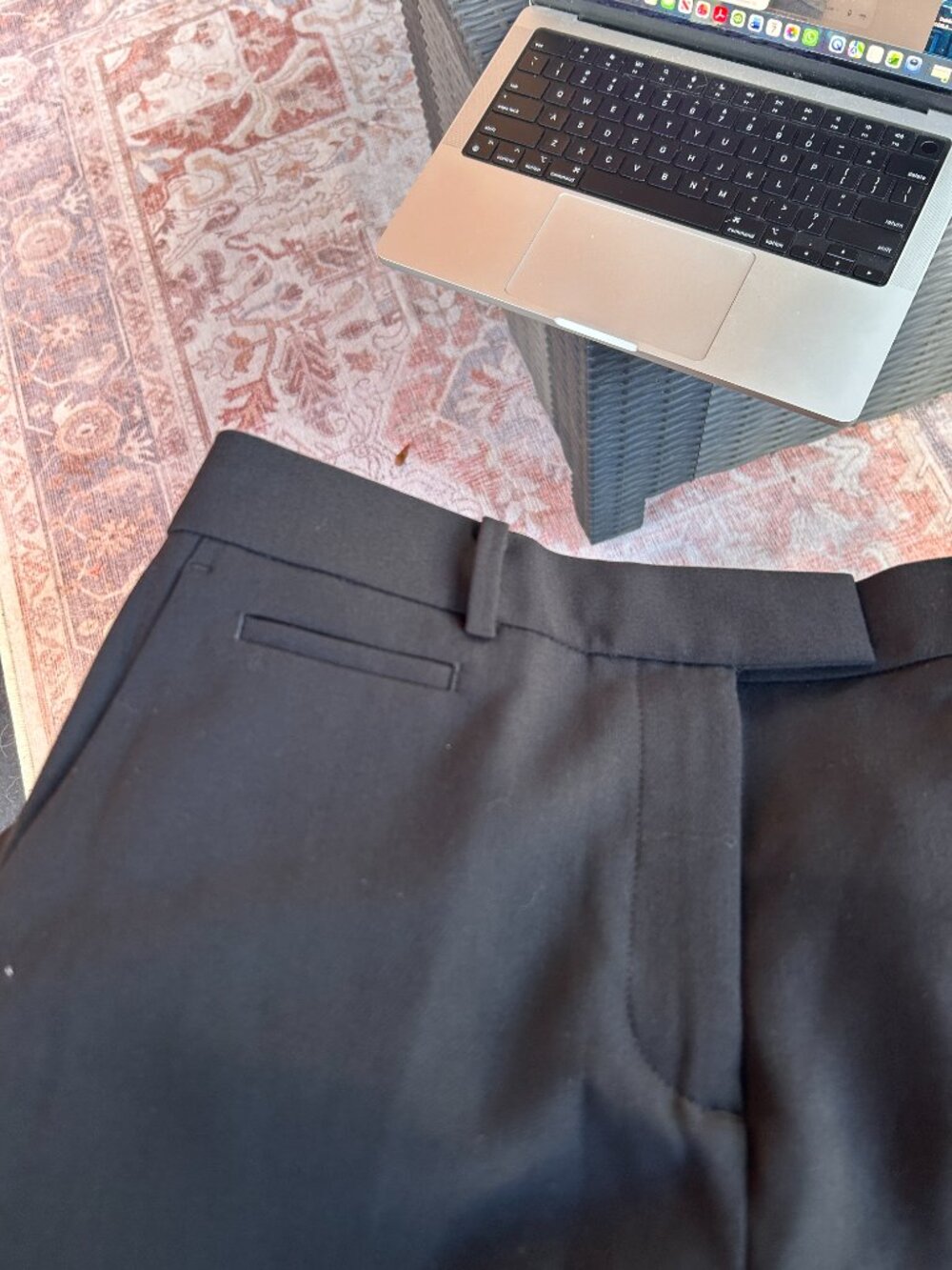 Ann Taylor Bridgette Black Pants 10P FA25 27.5 Inch Inseam Never Worn - Picture 4 of 6